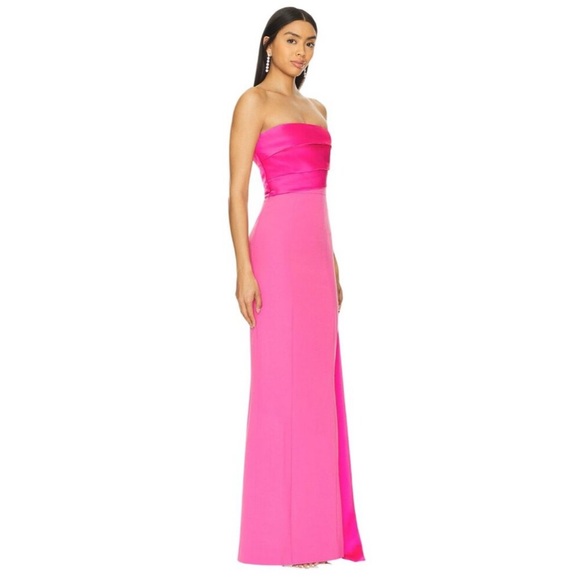 NBD Amira Gown in Pop Pink - Picture 4 of 10